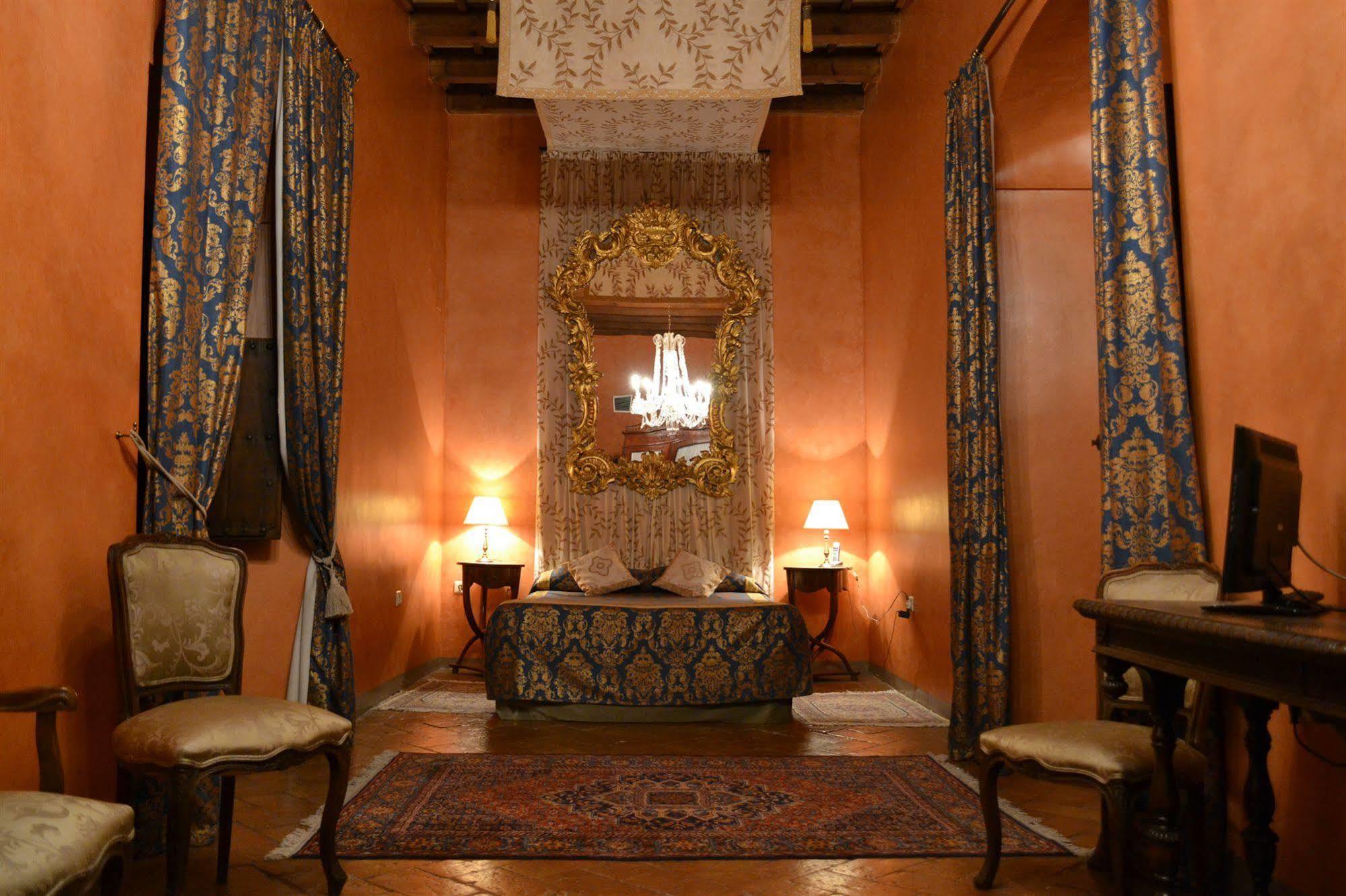 Granados Palacio Boutique Hotel Écija Exteriör bild