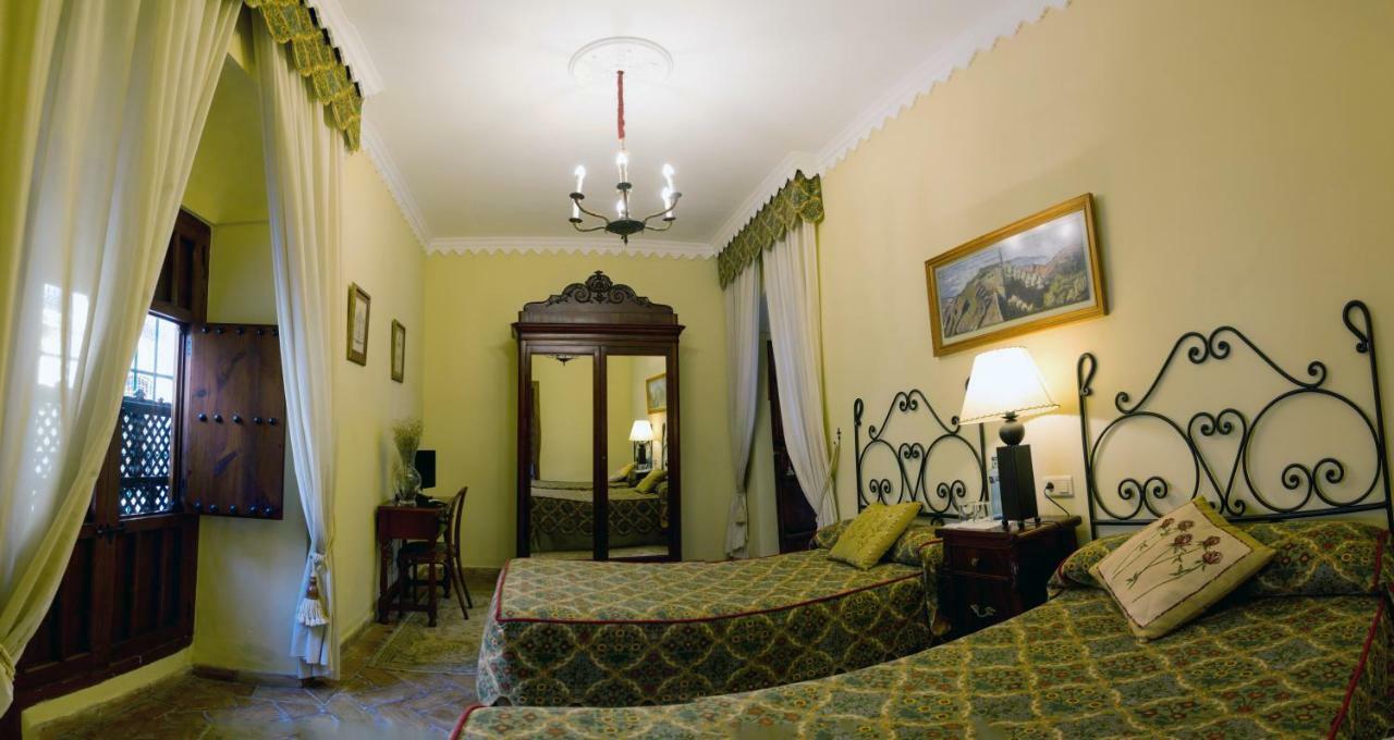Granados Palacio Boutique Hotel Écija Exteriör bild