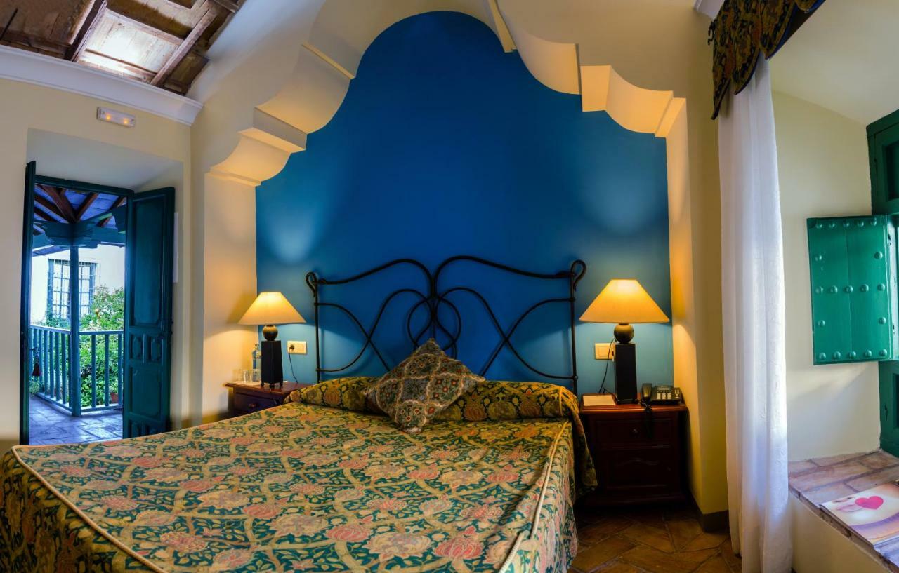 Granados Palacio Boutique Hotel Écija Exteriör bild