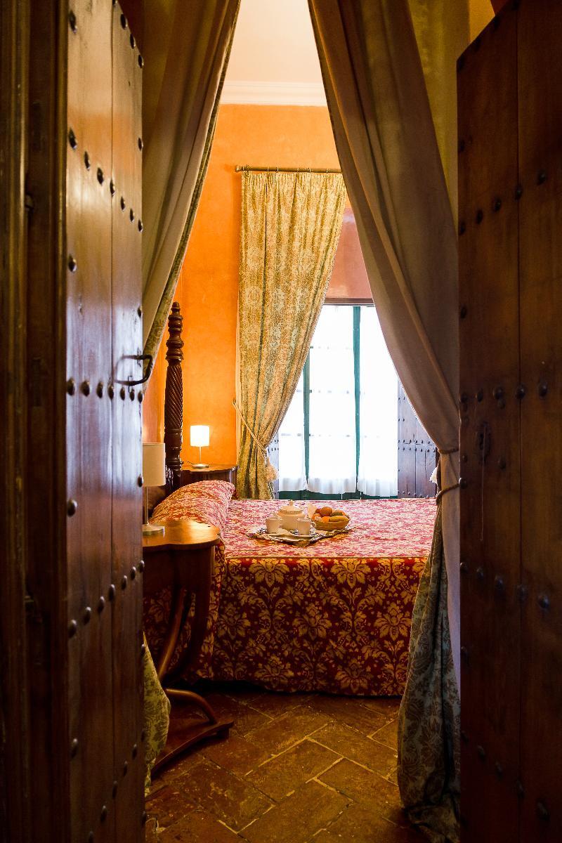 Granados Palacio Boutique Hotel Écija Exteriör bild